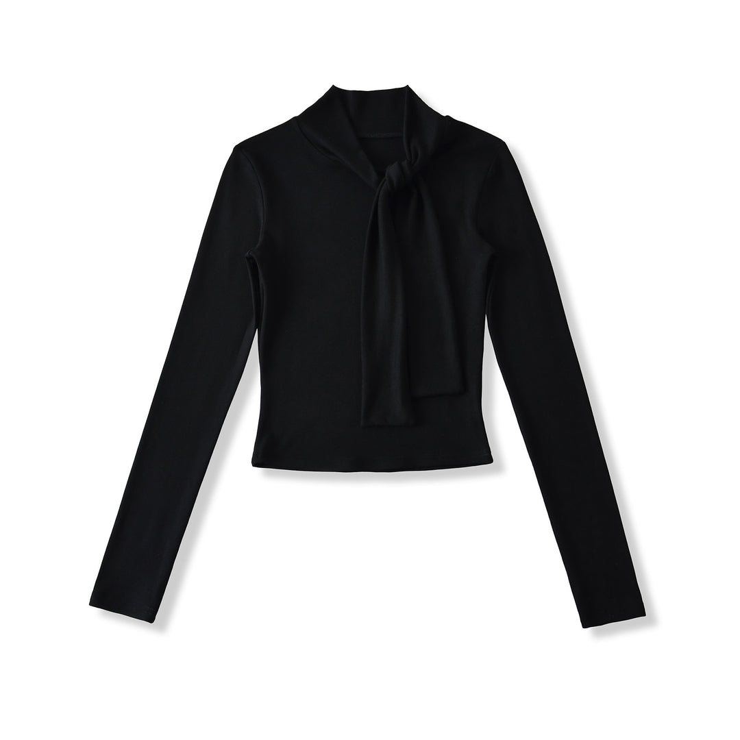 Long sleeve women’s t-shirt with an elegant wrap neckline and a feminine bow look Lune London