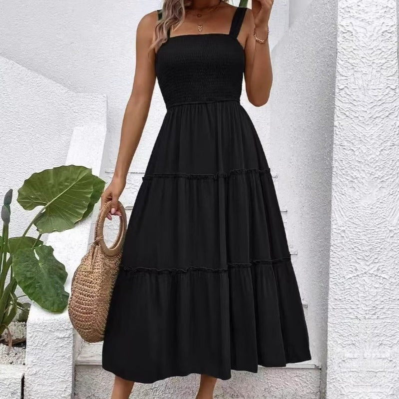 Maxi dress for women with elastic bodice and flowy skirt Lune London