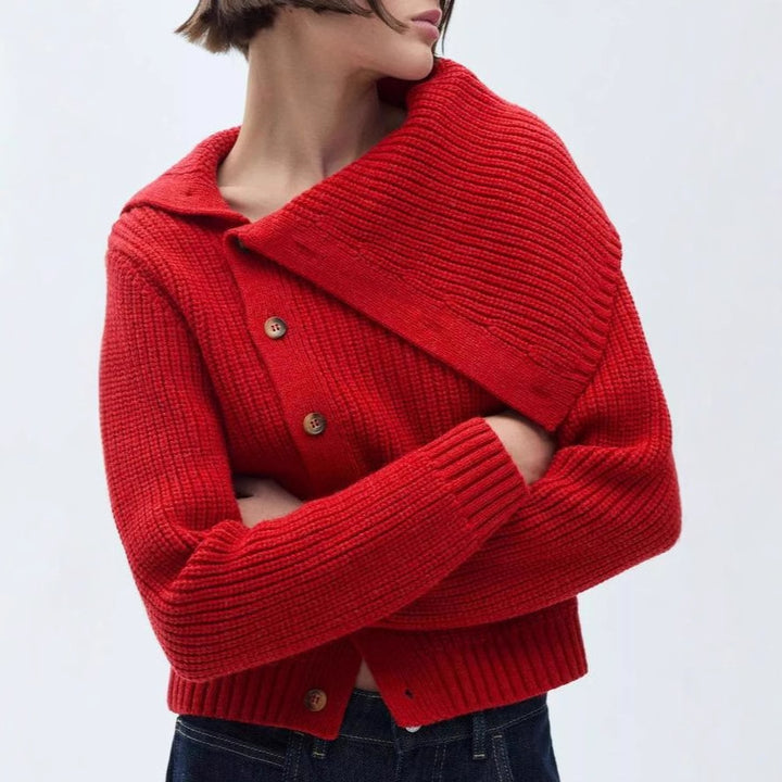 Ladies cardigan with oversized collar and button closure Lune London