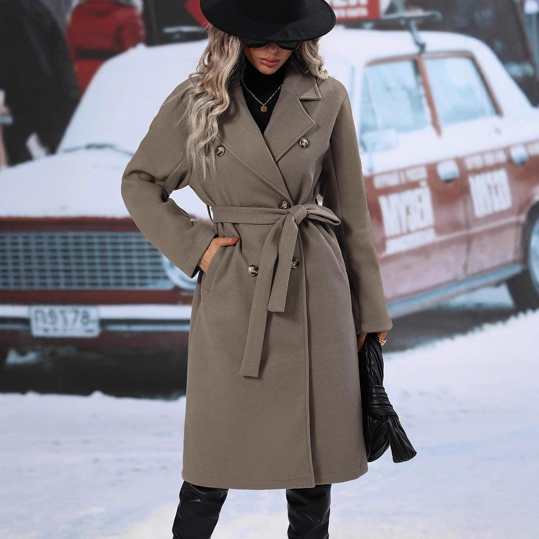 Ladies Elegant wool coat with double-breasted buttoning and practical tie belt Lune London