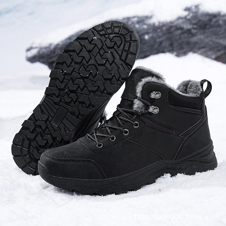 Winter hiking boots for women with insulating lining and non-slip sole Lune London