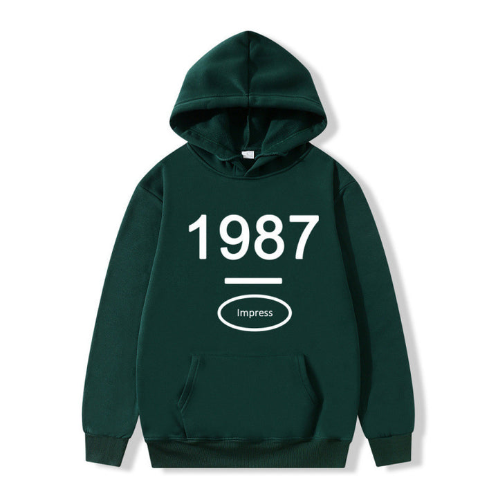 Women's hooded sweatshirt with practical kangaroo pocket design Lune London