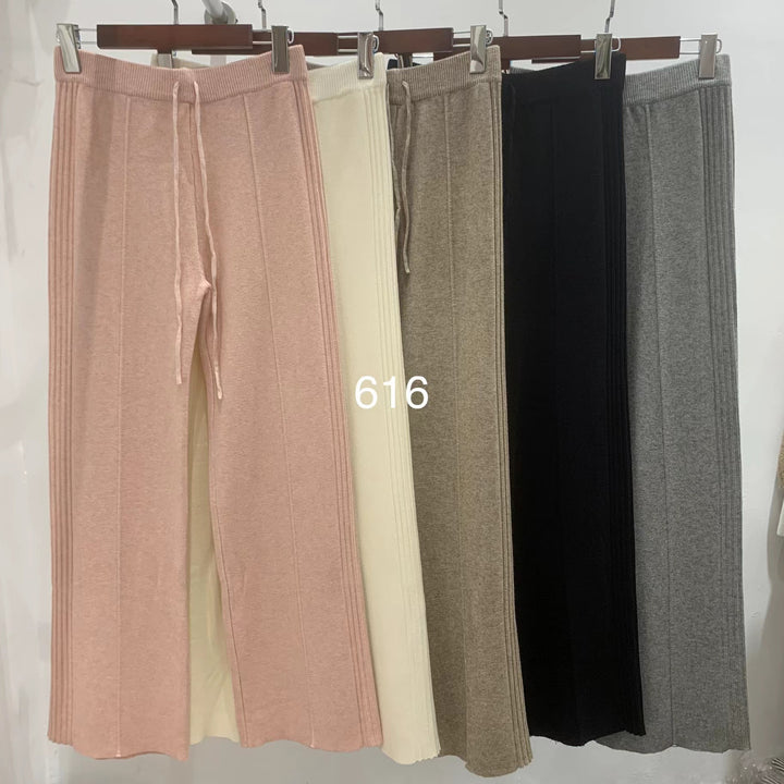 Pull en tricot surdimensionné pour femmes avec un large motif rayé et une coupe décontractée Chic & Stil