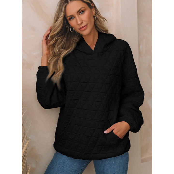 Quilted hooded sweatshirt for women with practical pockets Lune London