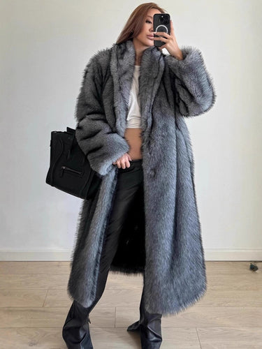 Women Elegant and Voluminous Faux Fur Coat Lune London