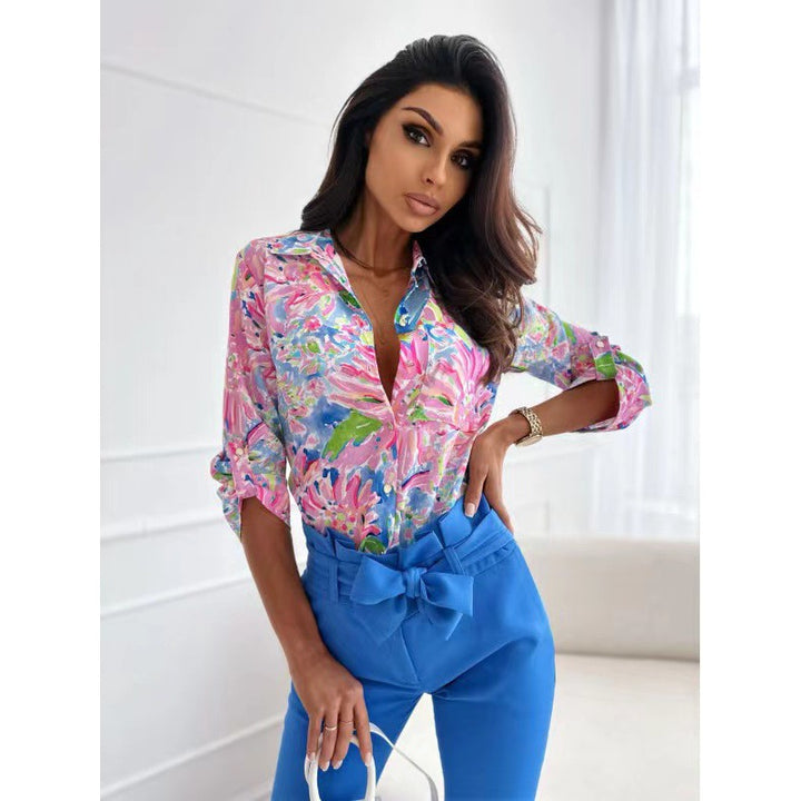 Blouse à manches longues pour dames imprimée avec une coupe élégante et un motif à la mode Chic & Stil