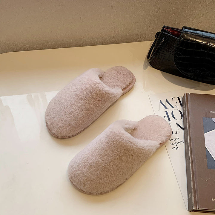 Ladies Plush Slippers in Soft Material Lune London