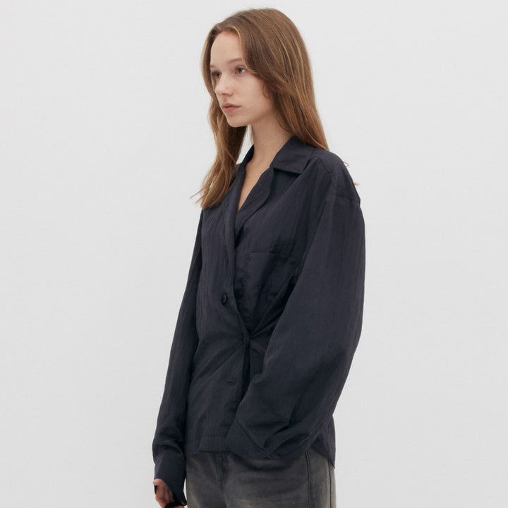 Elegant blouse for women with an innovative wrap design and off-the-shoulder Lune London