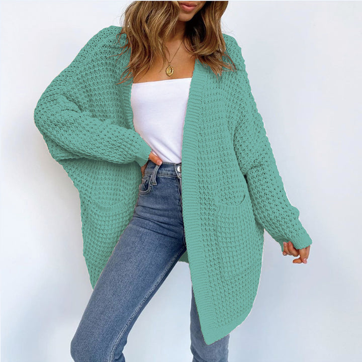 Thick knit jacket for women with a relaxed fit and practical pockets Lune London