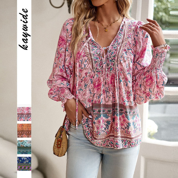 Lightweight women's blouse with a refined floral design and a relaxed fit Lune London