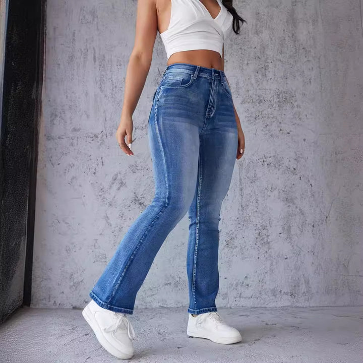 High-waisted bootcut jeans for women with a slightly worn look Lune London