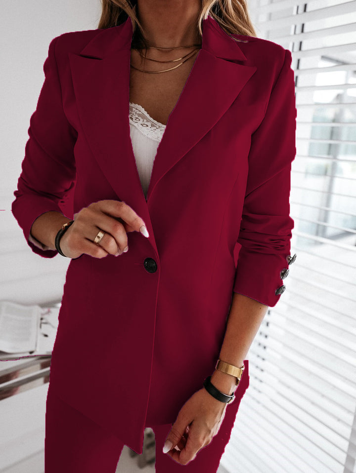 Elegant oversized jacket for women with structured details and long sleeves Lune London