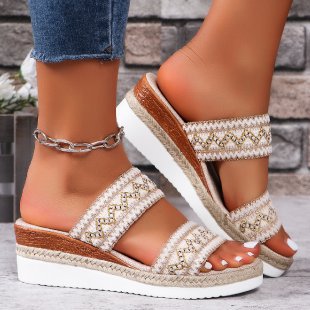Ladies Chic Platform Sandals