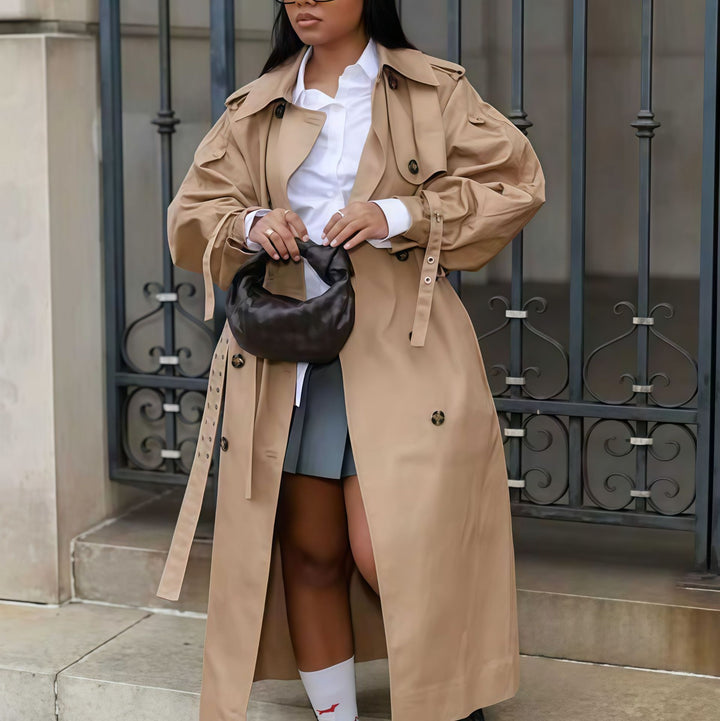 Ladies waterproof trench coat with belt at the waist Lune London