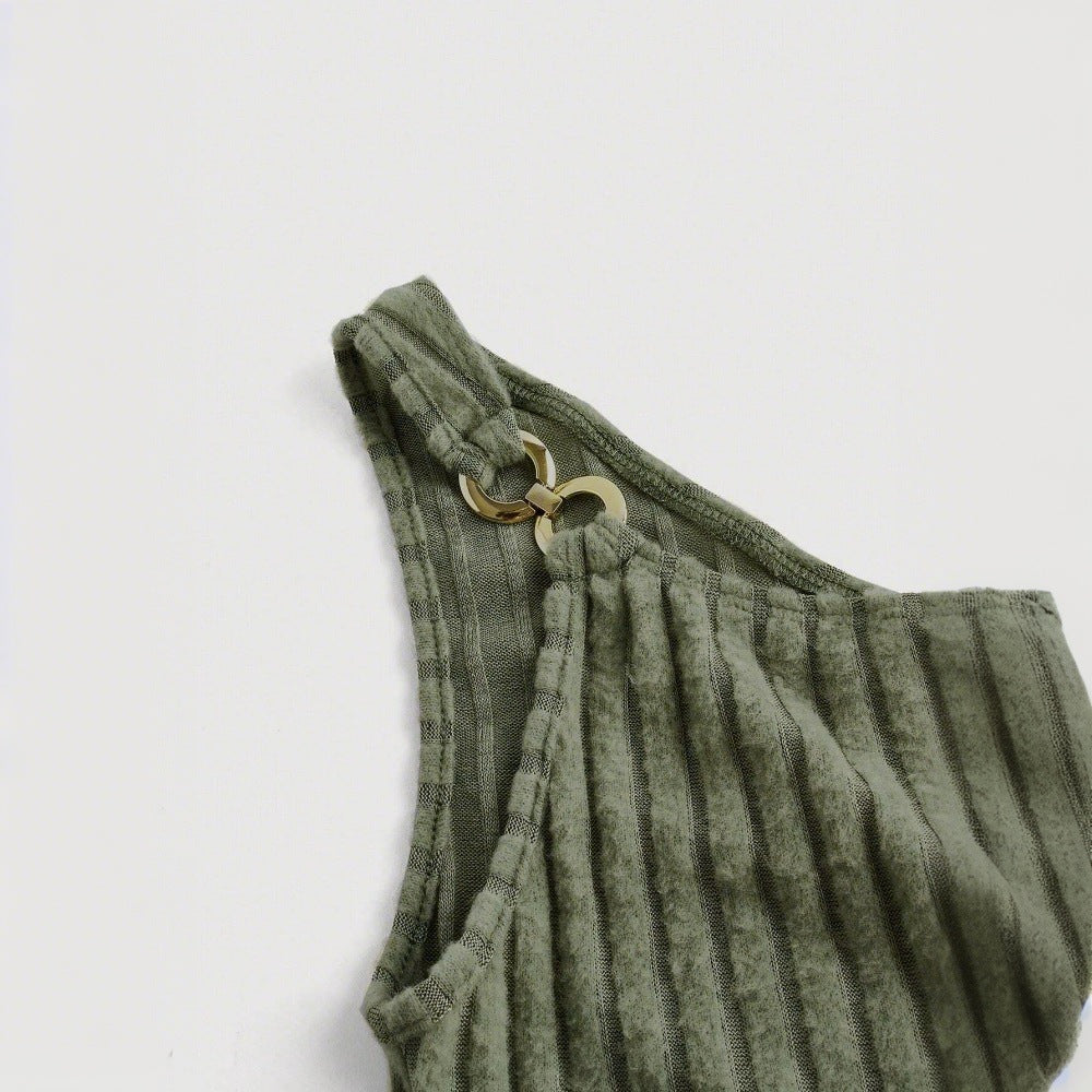 Asymmetric tank top for women with decorative laces Chic & Stil