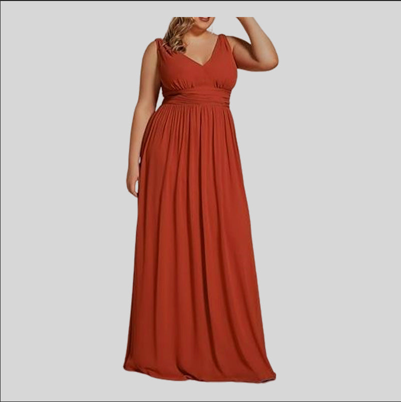 Maxi dress for women with elegant A-line and deep V-neck Lune London
