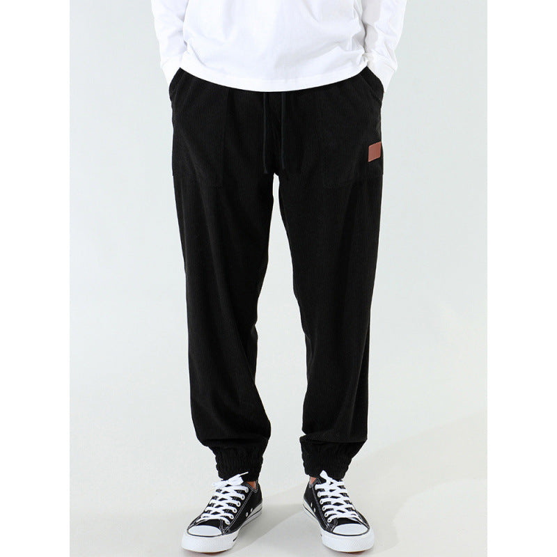 Comfortable casual pants for men with elastic waistband and relaxed fit Lune London
