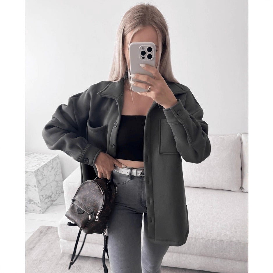 Casual overshirt jacket for women with practical pockets Lune London