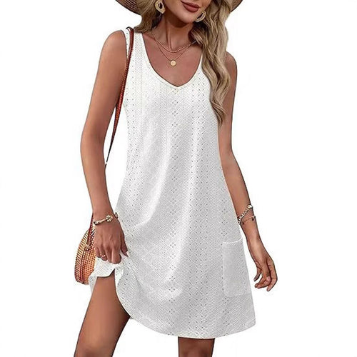 Women's casual dress with pockets and V-neck Lune London