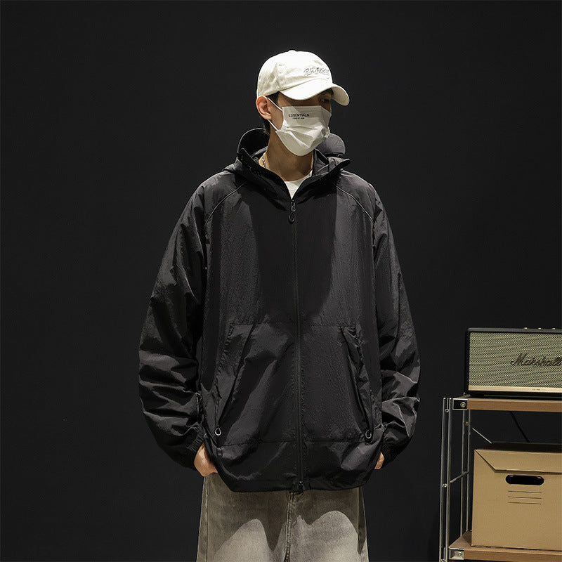 Lightweight and breathable casual jacket for men with adjustable hood Lune London