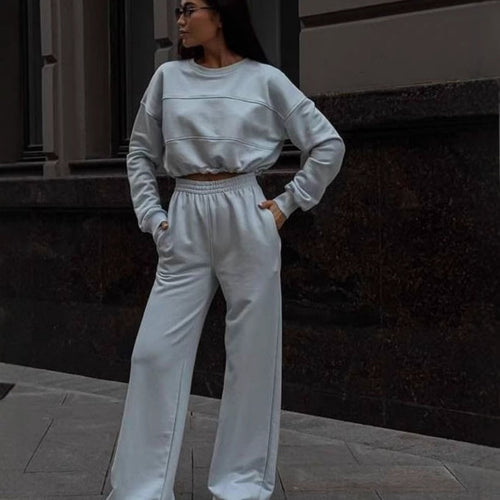 Lune London women's trendy crop top set and wide jogger pants