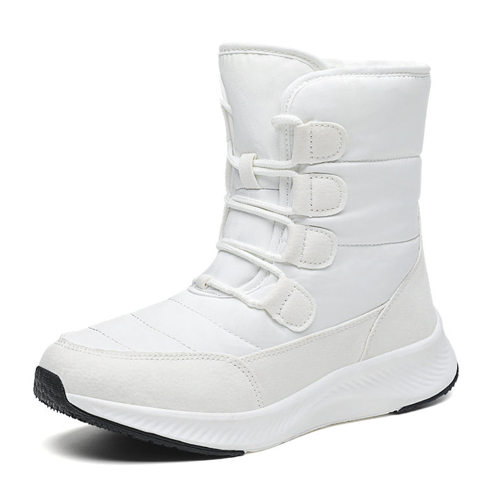 Winter boots for women lined with non-slip sole and quick-drying surface coating Lune London