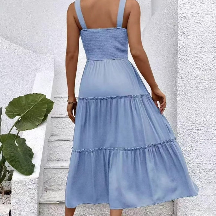 Maxi dress for women with elastic bodice and flowy skirt Lune London