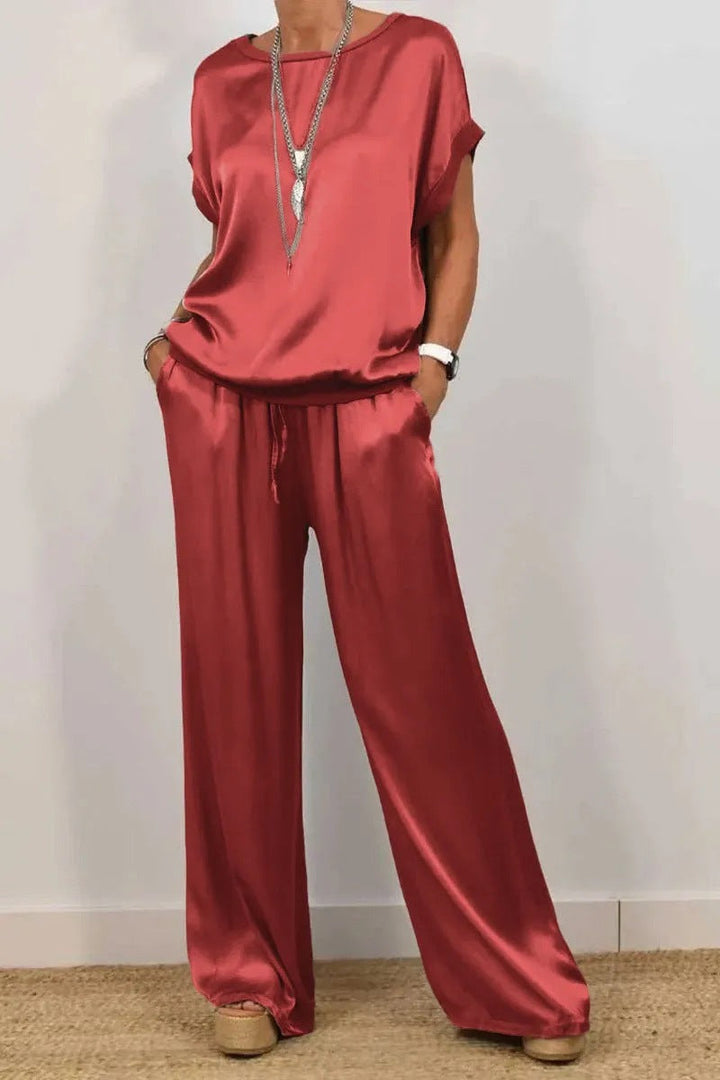 Women’s Elegant Satin Lounge Set with Loose Fit and Casual Top Lune London