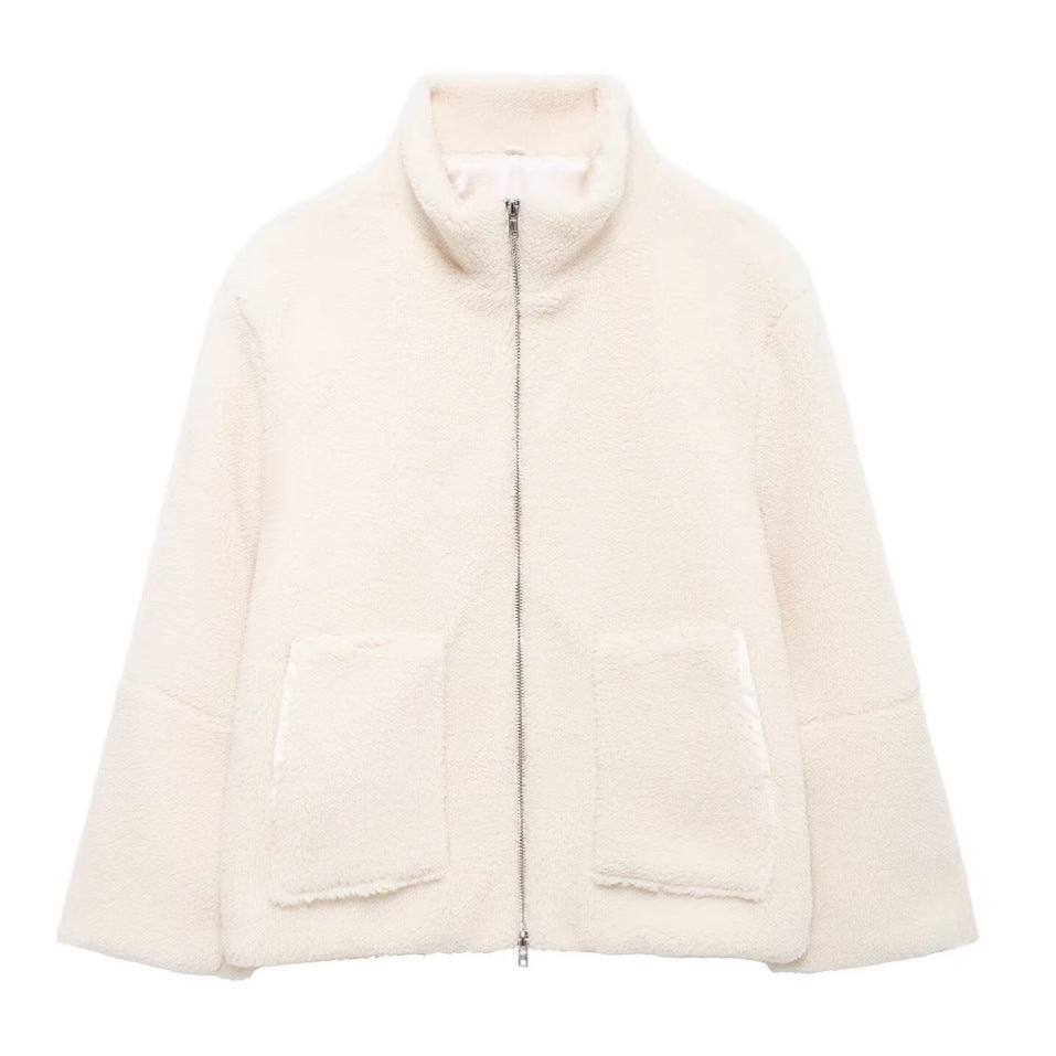 Cozy fleece jacket for women with high collar and practical pockets Lune London
