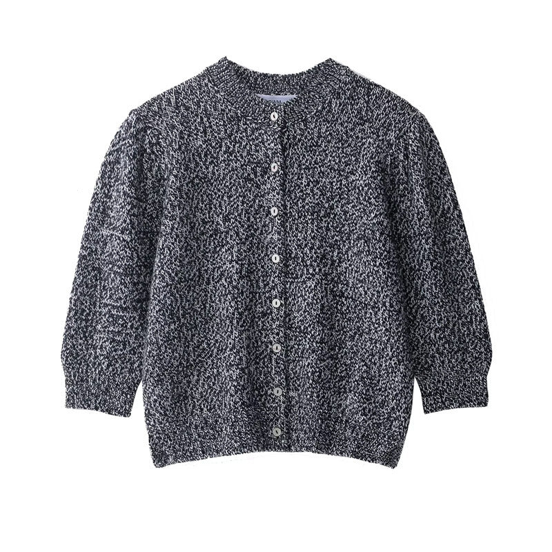 Lady cardigan with button closure and relaxed raglan sleeves Lune London