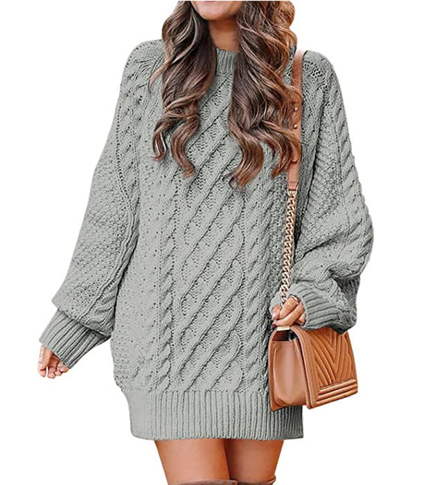 Chunky knit sweater for women with dropped shoulders and elegant cable knit pattern Lune Londonl