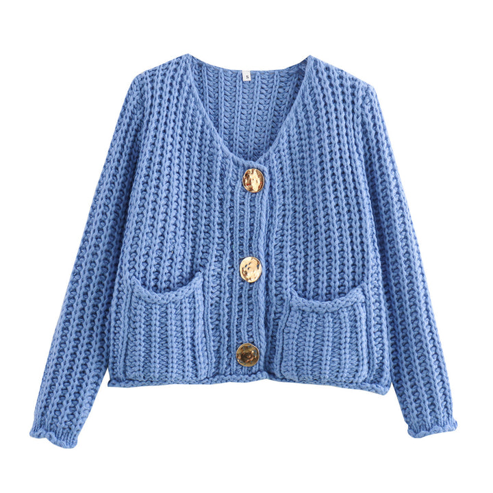 Ladies Sweatshirt in Knit with Large Buttons and Patch Pockets Lune London