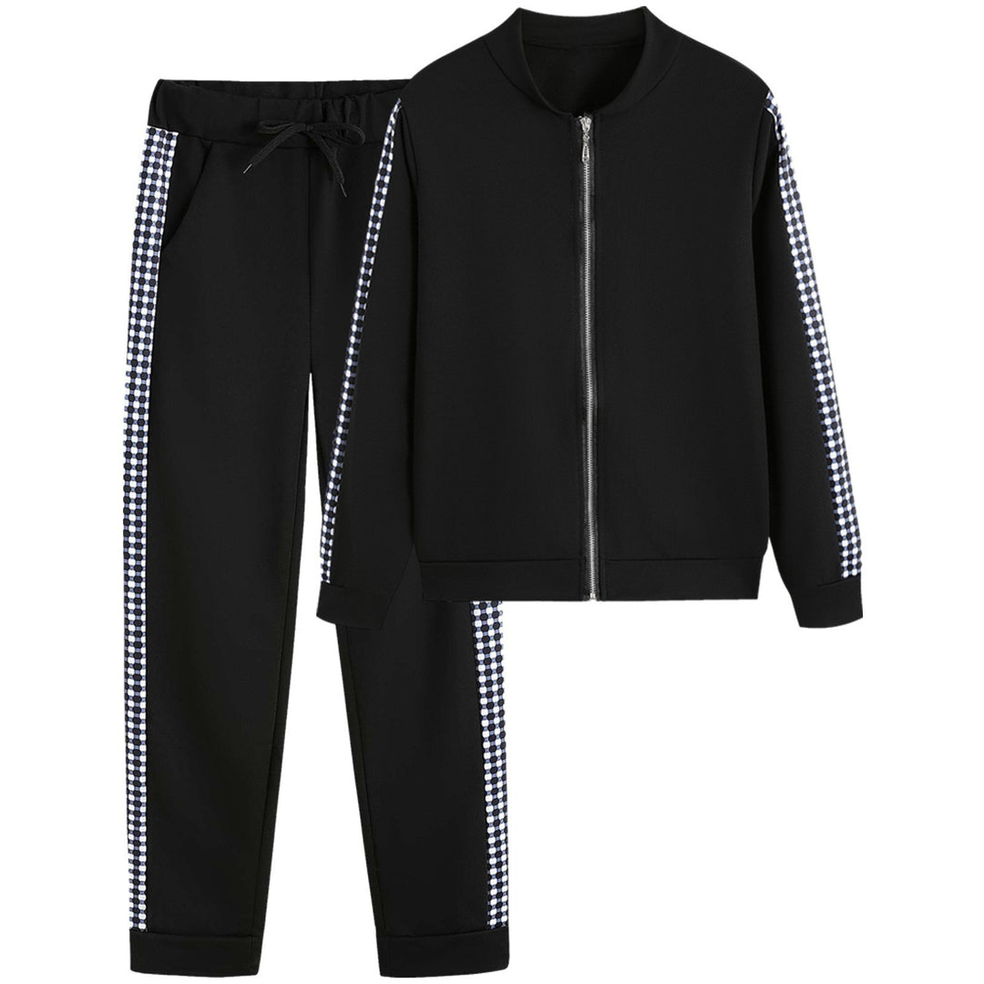 Women's casual sports set with transitional jacket and comfortable jogging pants Lune London