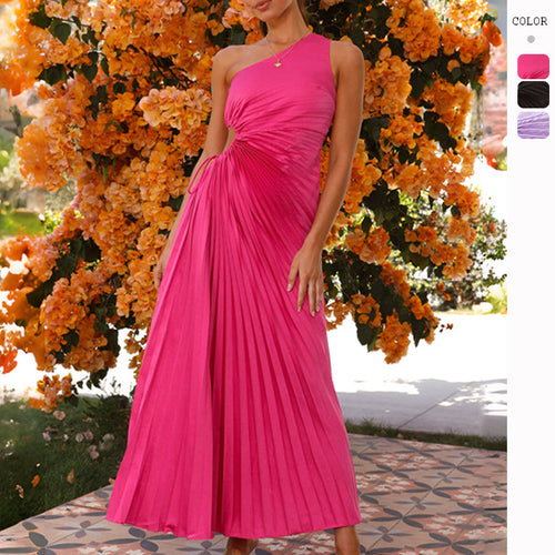 Maxi pleated dress for women with asymmetrical neckline and side slit Chic & Stil