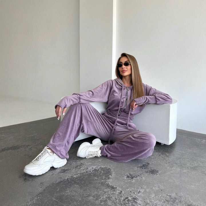Costume de loisir élégant pour femmes avec une coupe décontractée et des poches pratiques Chic & Stil