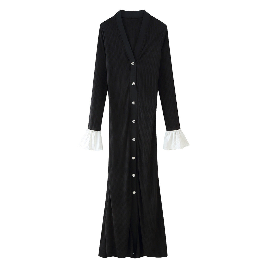 Maxi dress for women with elegant ruffled sleeves and chic button details