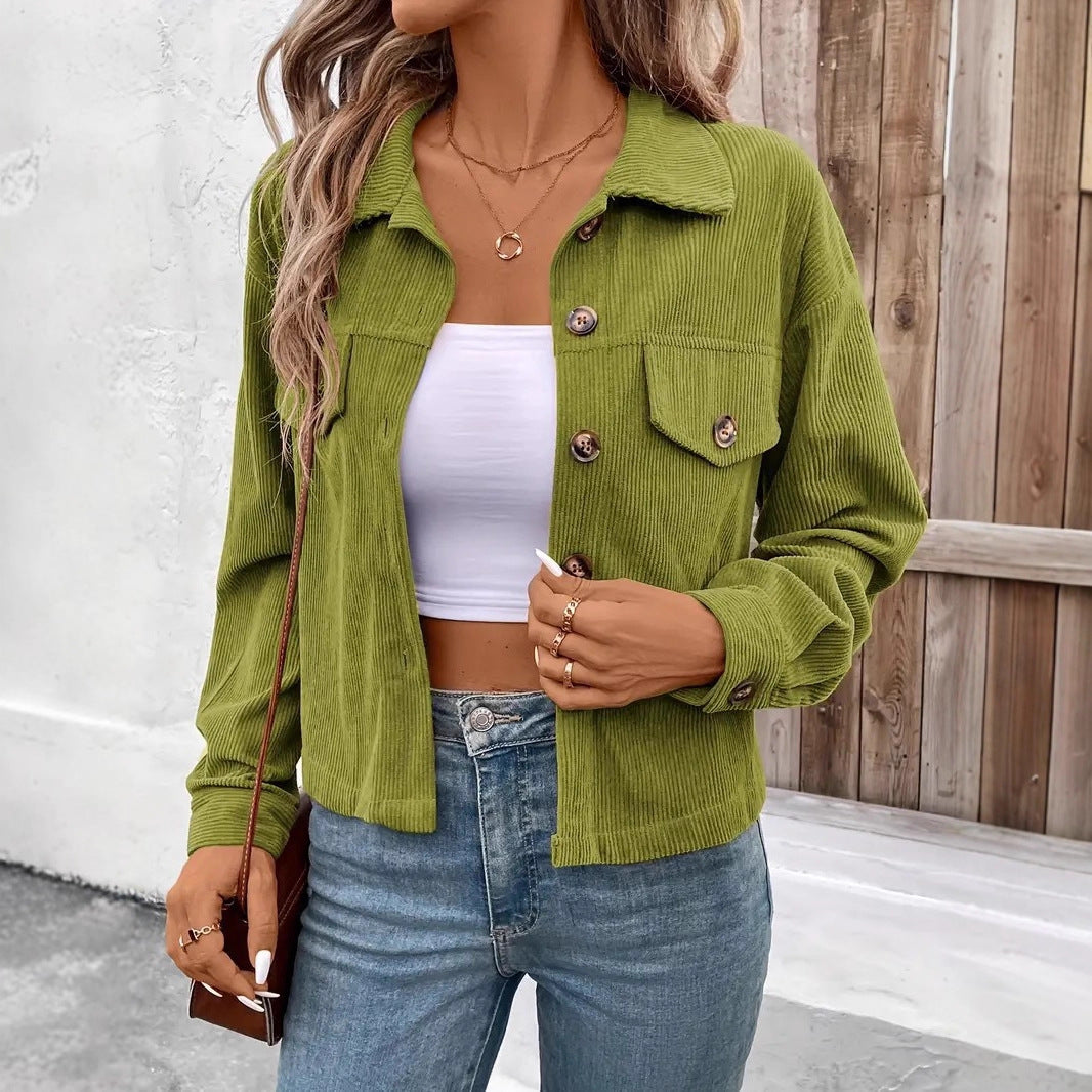 Casual corduroy jacket for women with practical pockets and trendy buttons Lune London