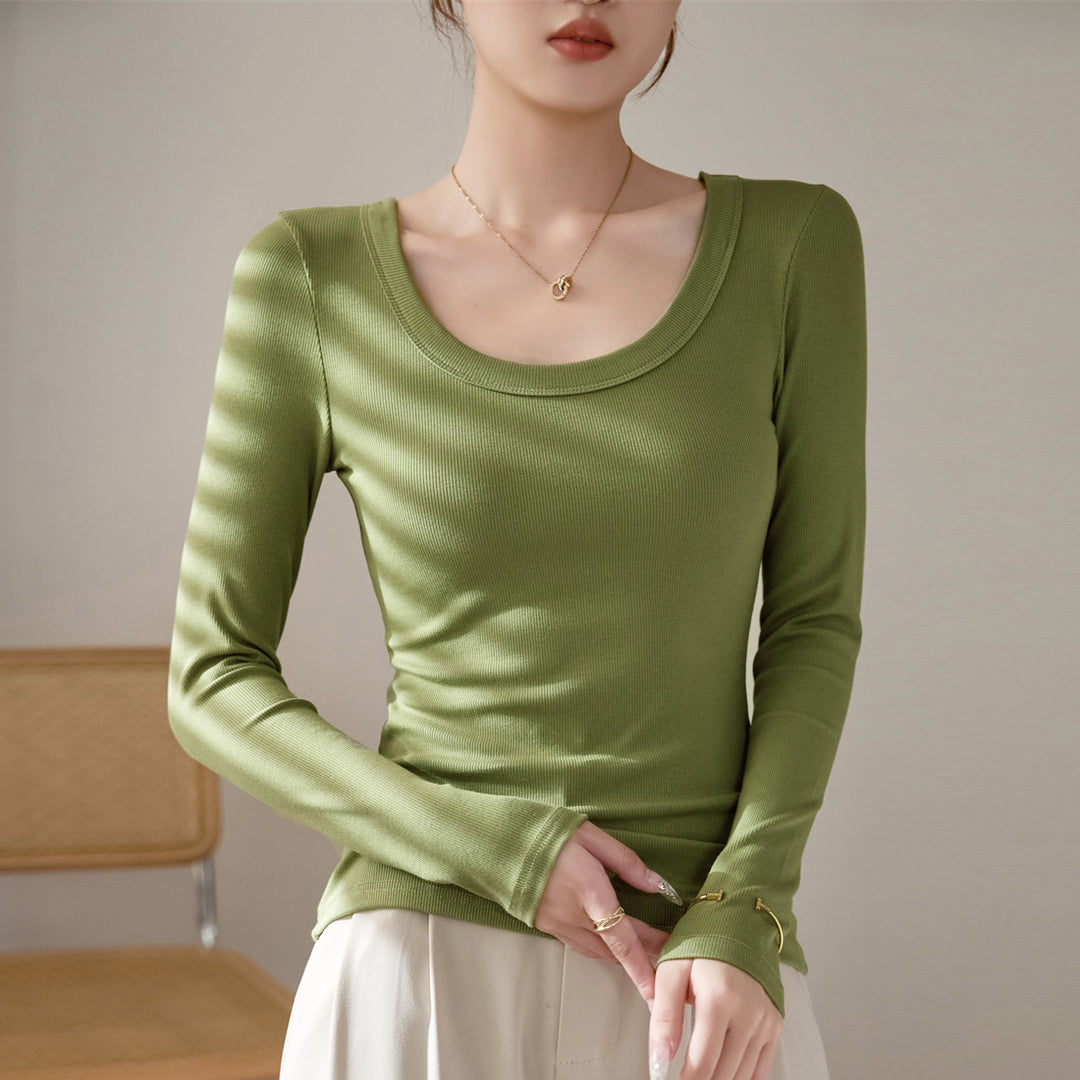 Women’s long sleeve t-shirt with modern round neck Lune London