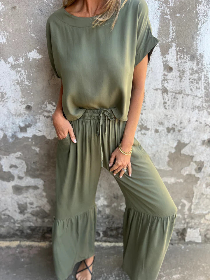 Chic and Style women's two-piece casual fit lounge set