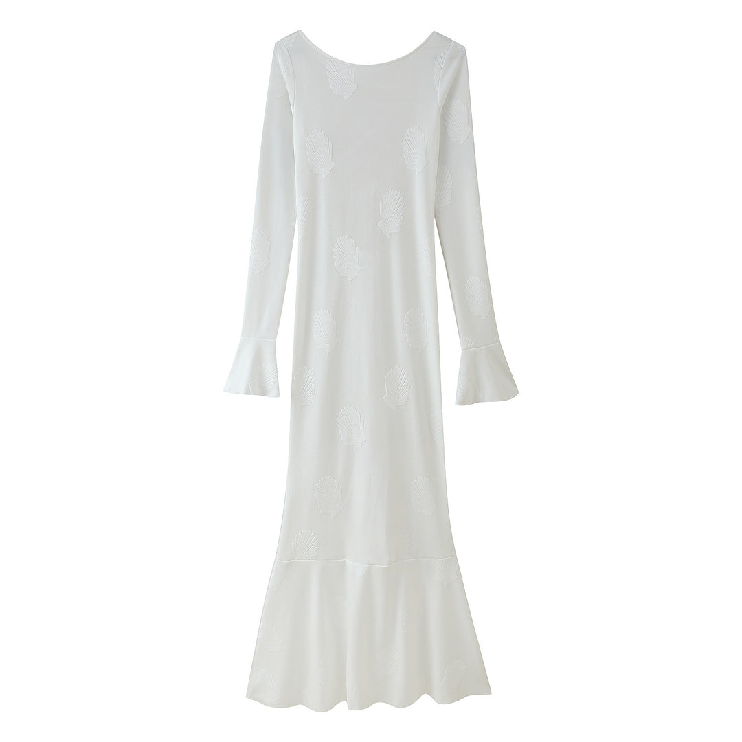 Ladies Elegant Maxi Dress with Flared Sleeves and Chic Floral Design and Style