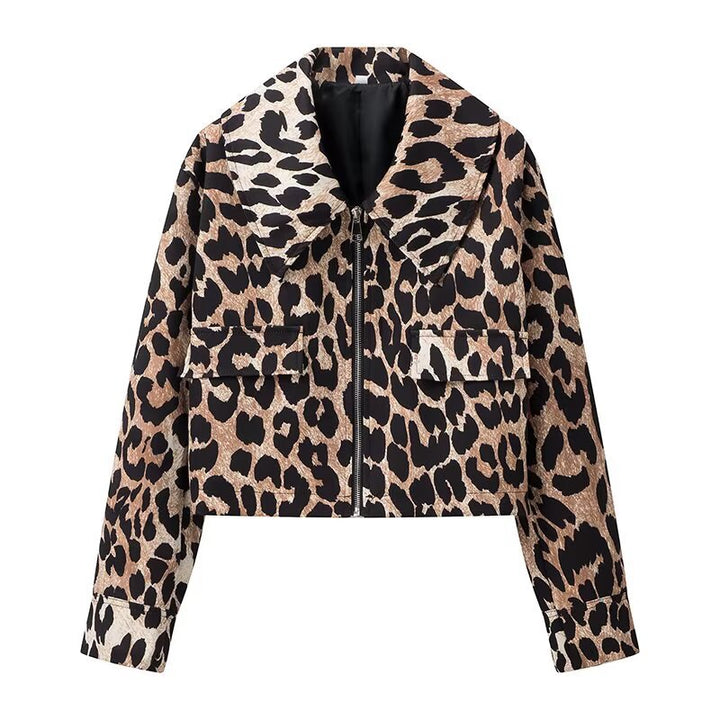 Cropped jacket for women in leopard print with snap buttons Lune London
