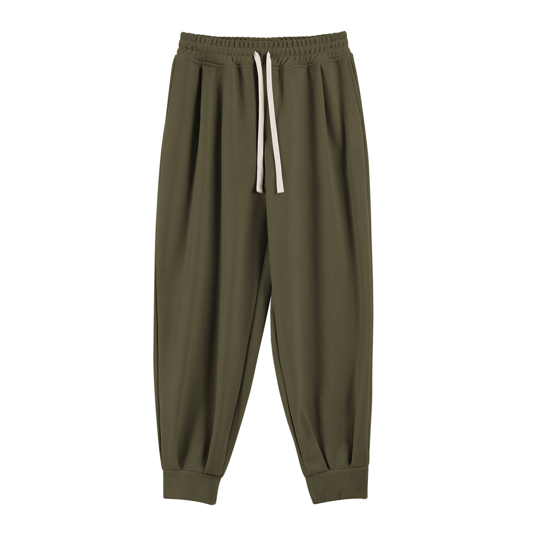 Casual men's jogging pants with elastic waistband and side pockets Lune London