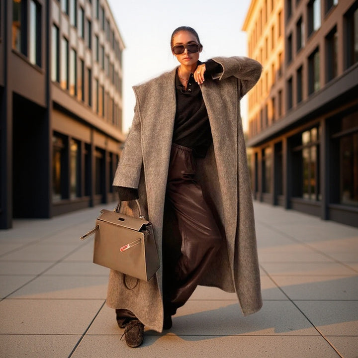 Manteau élégant pour femmes à enrouler avec large col et ceinture à nouer Chic & Stil