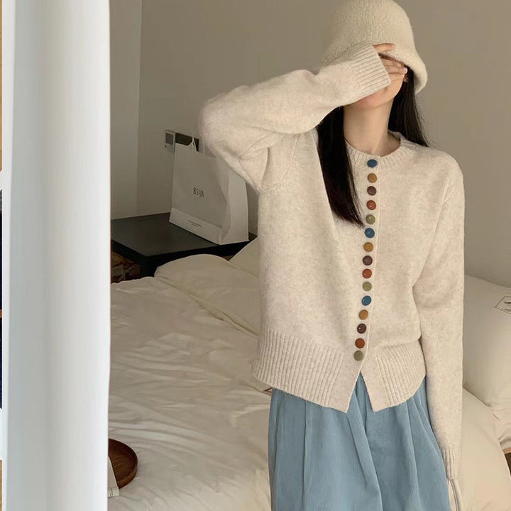 Cardigan femme avec des détails de boutons colorés et un matériau en feutre doux Chic & Stil