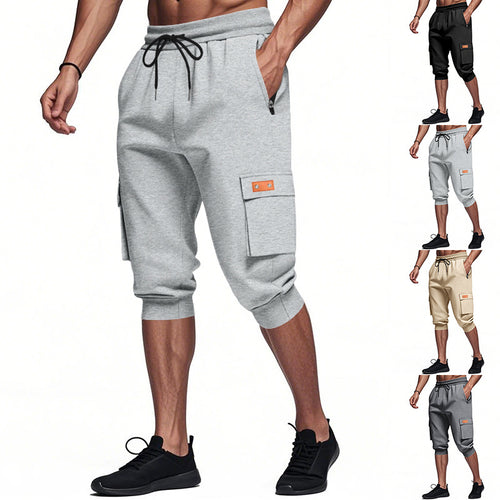 Stylish cargo pants for men with short legs and practical pockets Chic and Style