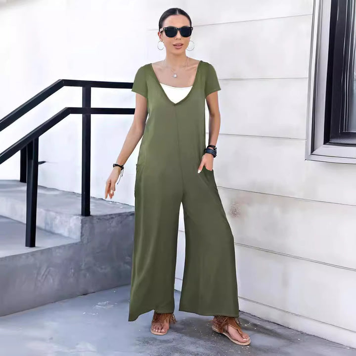Fluid jumpsuit for women with practical pockets and V-neck Lune London