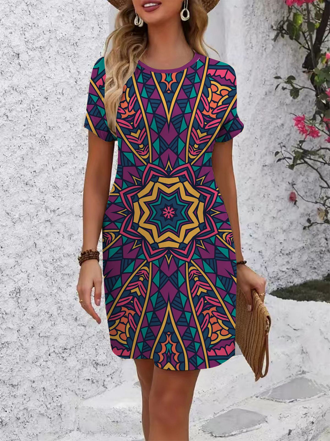 Women's casual floral dress with round neck and loose fit Lune London