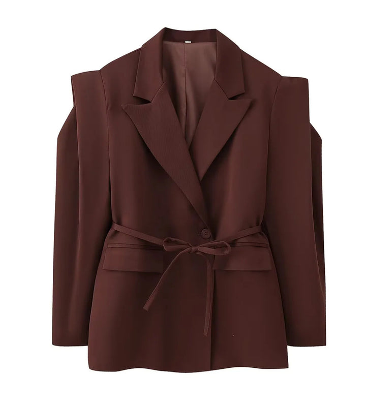 Veste blazer élégante pour femmes avec coupe ajustée et ceinture à nouer Chic & Stil