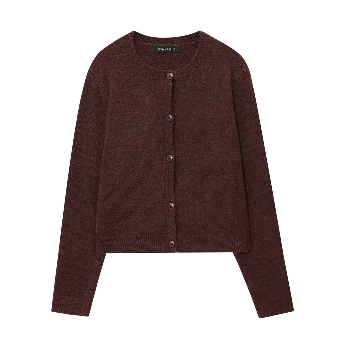 Ladies High-Quality Wool Soft Pullover with Practical Buttons Lune London