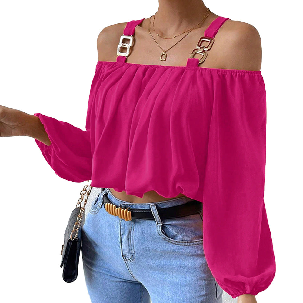 Blouse féminine à épaules dénudées avec bretelles décoratives et élégante fronce Chic & Stil